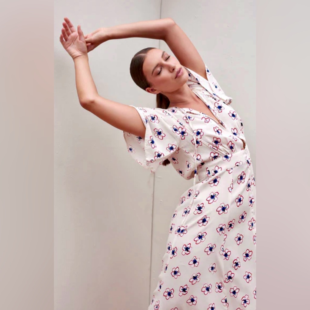 Nwt Rue Stiic Greta Maxi Dress In Flowers Of The Arts Print W Keyhole Bodice — image 5 of 8